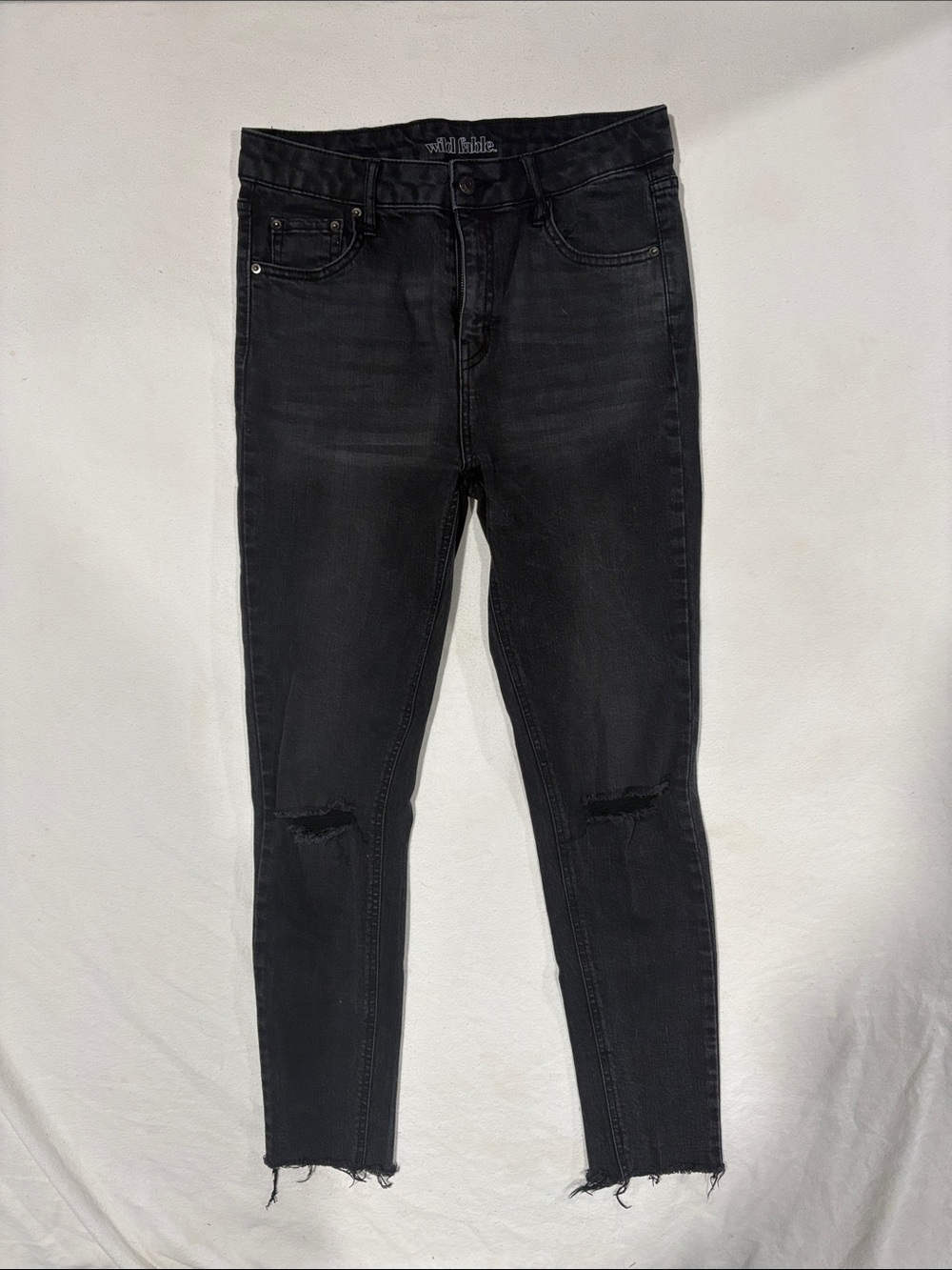 Wild Fable High Rise Distressed Faded Black Skinny Jeans Raw Hem - Size 6
